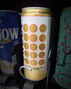 Effect Energy Drink im Dorfkiosk-Automaten in Pfaffenweiler