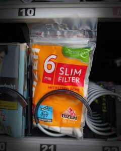 Gizeh Slim Filter im Dorfkiosk-Automaten in Pfaffenweiler