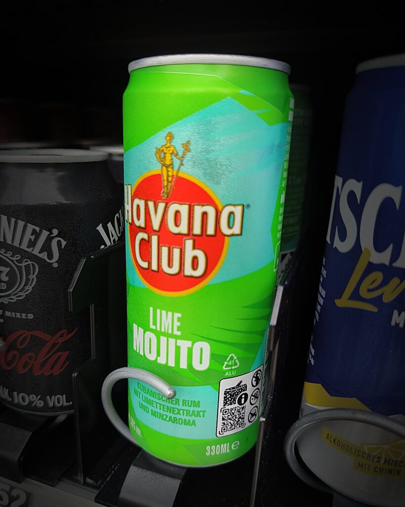 Havana Club & Cola im Dorfkiosk-Automaten in Pfaffenweiler