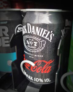 Jacky-Cola im Dorfkiosk-Automaten in Pfaffenweiler
