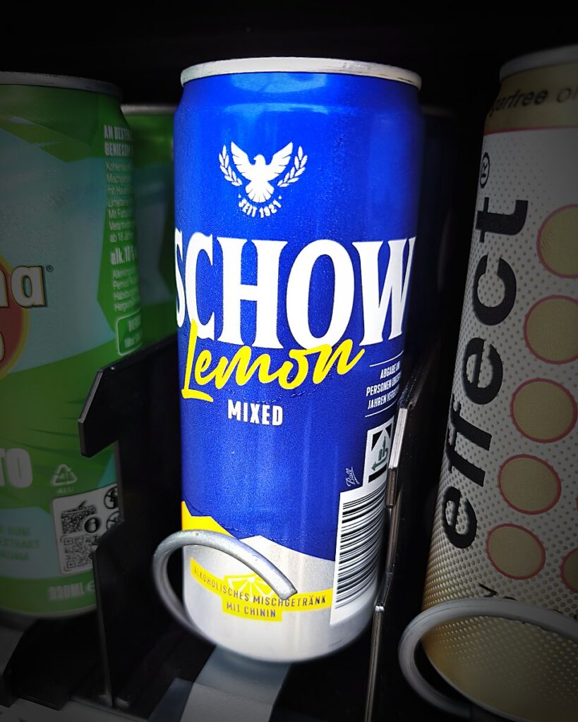 Wodka Lemon im Dorfkiosk-Automaten in Pfaffenweiler